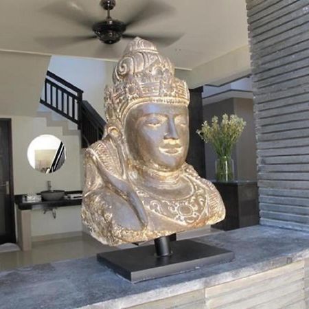 Gili Pearl Three Bedroom Villa Гілі-Траванган Екстер'єр фото