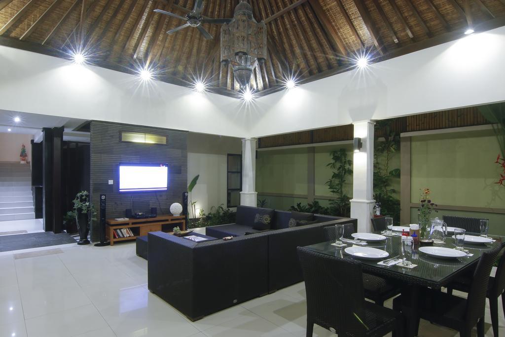 Gili Pearl Three Bedroom Villa Гілі-Траванган Екстер'єр фото