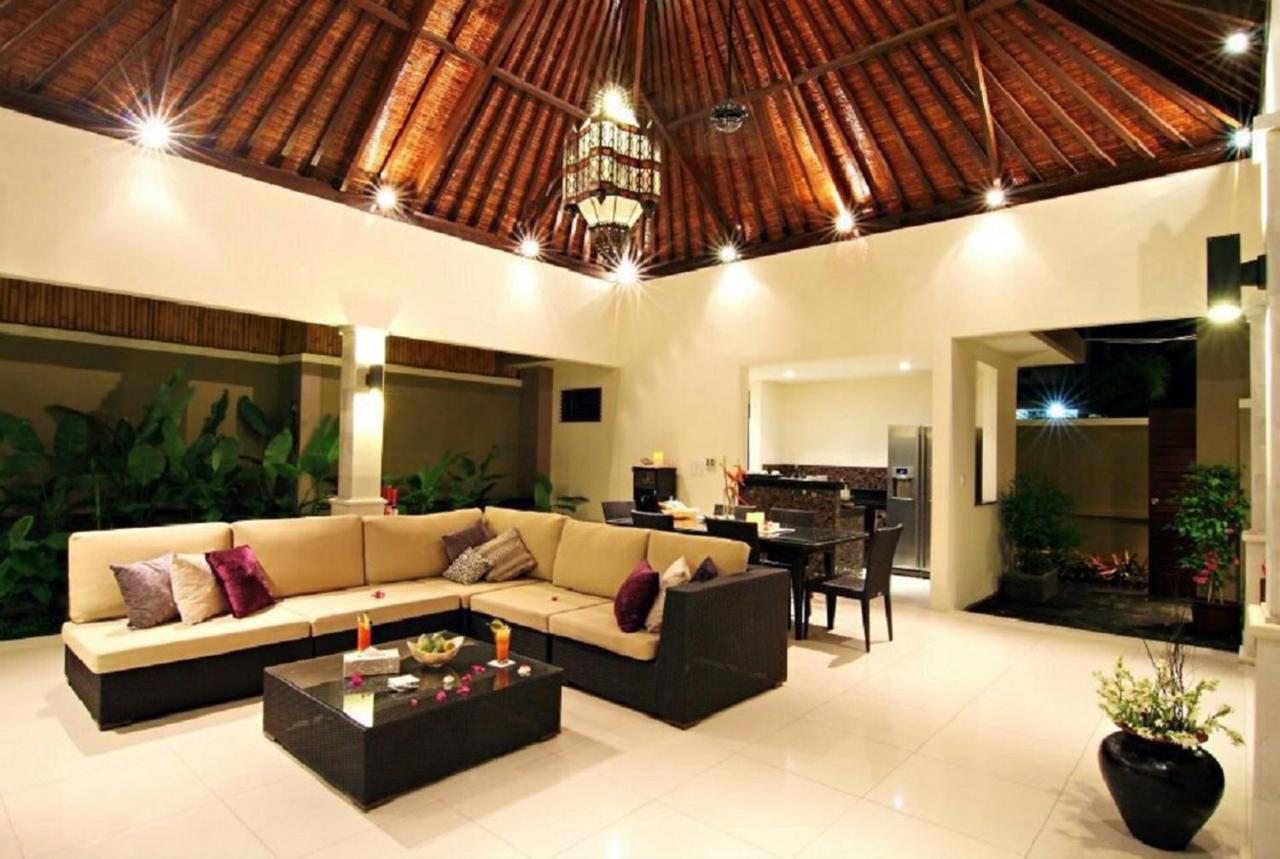Gili Pearl Three Bedroom Villa Гілі-Траванган Екстер'єр фото